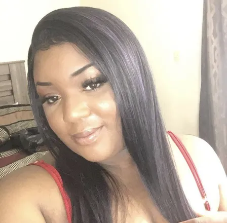 OnlyFans account  theoneandonlyqueenchelle header 2