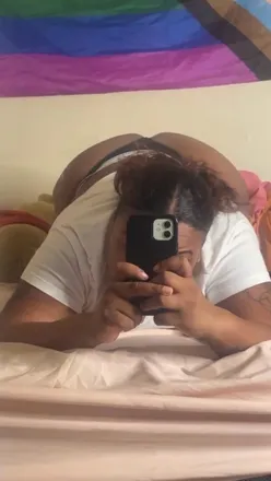 OnlyFans cuenta queen_of_deepthroating header 2