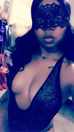 OnlyFans cuenta mommasinkyy avatar 1