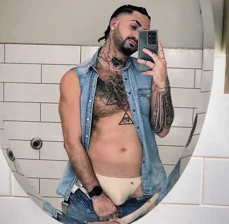 OnlyFans account  sirruby avatar 1