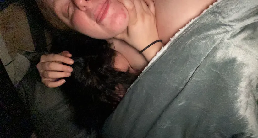 OnlyFans cuenta ashleighmikayla header 2