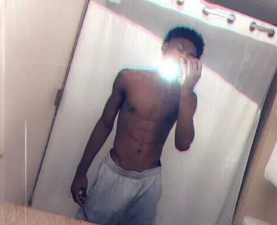 OnlyFans account  young2off avatar 1