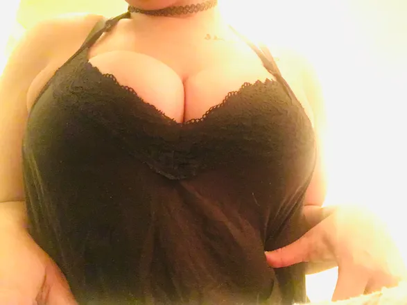 OnlyFans cuenta curlyheadedhinata header 2