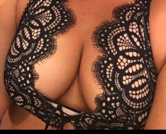 OnlyFans cuenta xoxox_emmmy header 2