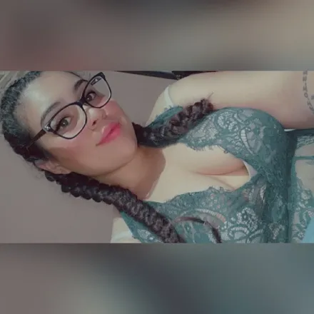 OnlyFans cuenta andreagc9910 header 2