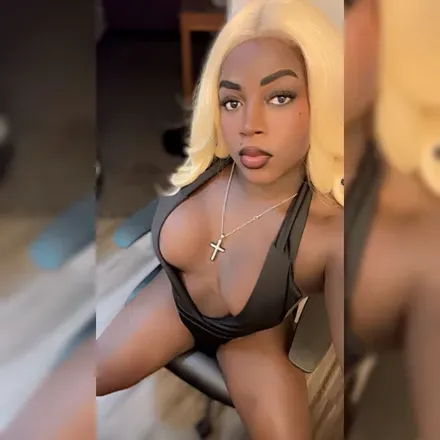 OnlyFans cuenta latina_princess_xxx avatar 1