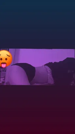 OnlyFans cuenta petitescarlettval header 2