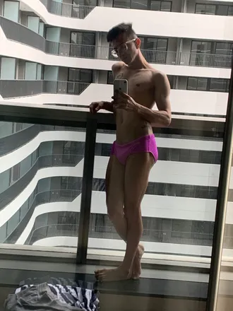 OnlyFans cuenta jonhycruz header 2