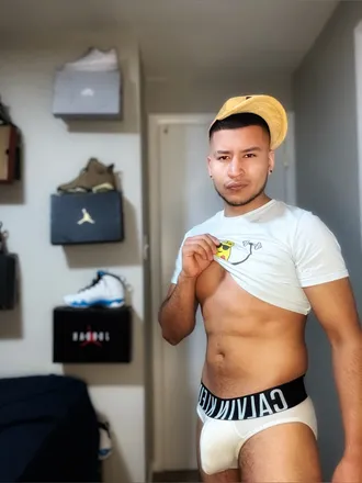 OnlyFans cuenta alex_64.4 avatar 1