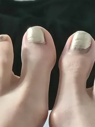 OnlyFans cuenta grossfeetdogrossthings avatar 1