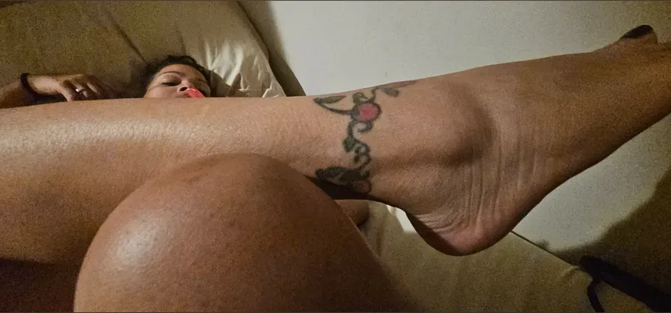 OnlyFans cuenta mouillendexxx header 2
