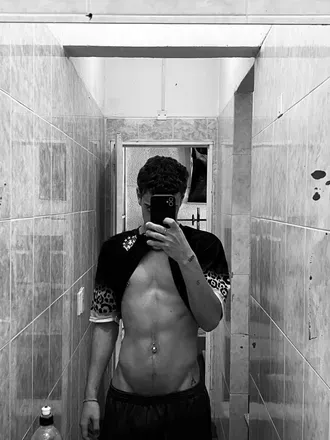 OnlyFans cuenta t00to_22 avatar 1