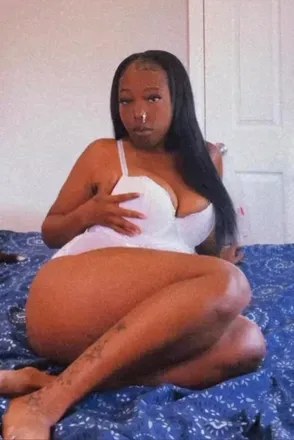 OnlyFans cuenta moniibandz25 avatar 1