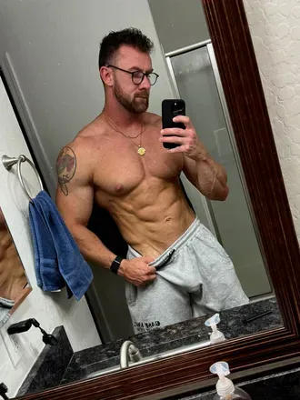 OnlyFans account  brucebell avatar 1