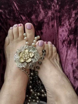 OnlyFans cuenta glitterfeet4you header 2