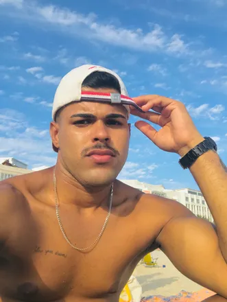 OnlyFans cuenta zaraiassafado header 2