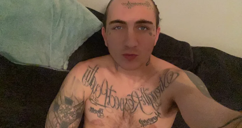 OnlyFans cuenta odm_worm header 2
