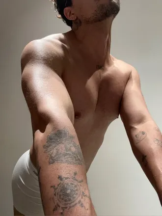 OnlyFans cuenta tiagosarmientoo header 2