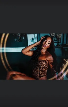 OnlyFans cuenta datingstorytime header 2