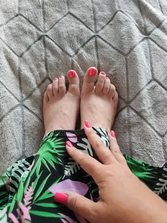 OnlyFans account  kinkyfeetcr avatar 1