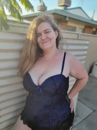 OnlyFans cuenta athenadee95 avatar 1