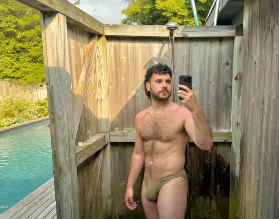 OnlyFans cuenta fuzzyboyeliox header 2