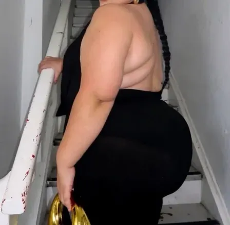 OnlyFans cuenta itsprincesslana header 2
