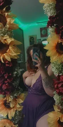 OnlyFans account  taste_the_rain_bow avatar 1