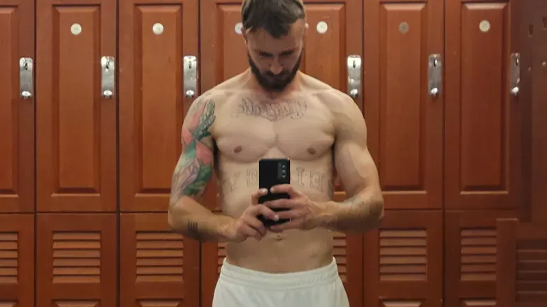 OnlyFans account  nudemalepainter avatar 1