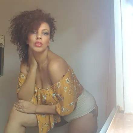 OnlyFans cuenta ninasanctos header 2