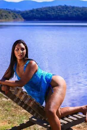 OnlyFans cuenta bruhninfeta header 2