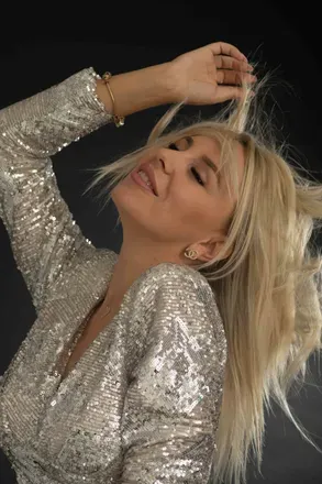 OnlyFans cuenta marushka header 2