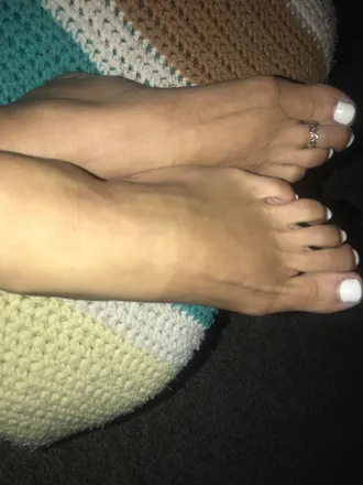 OnlyFans cuenta myfeetonlybabe header 2