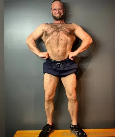 OnlyFans account  musclebullxxx avatar 1