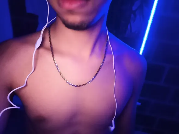OnlyFans cuenta xristopher47037 header 2
