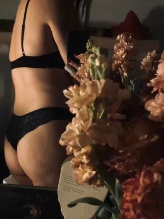 OnlyFans cuenta honey_balaclava header 2