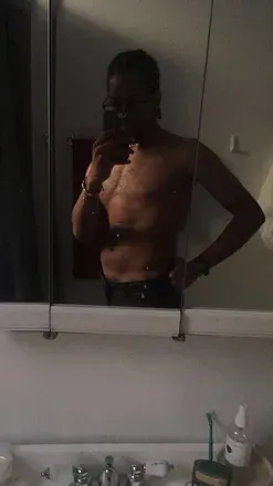 OnlyFans cuenta householdhusband avatar 1