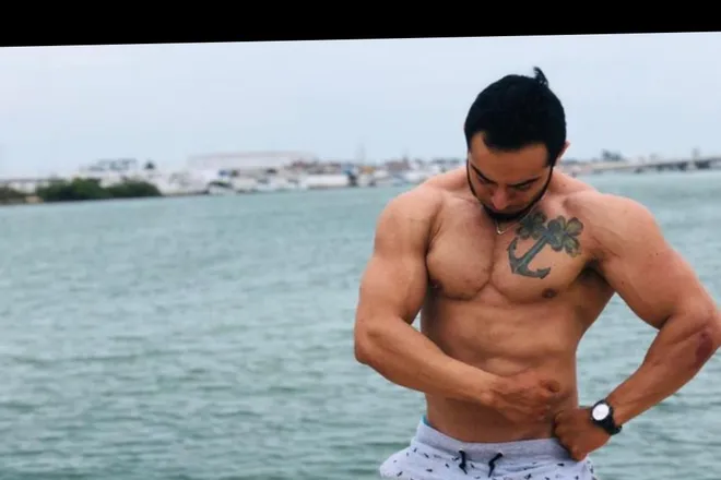 OnlyFans cuenta rafaelhbear header 2