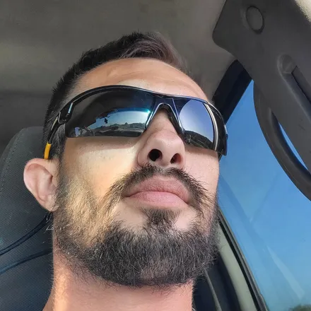 OnlyFans account  u182560265 header 2