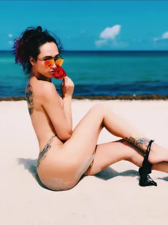 OnlyFans cuenta parisphan header 2