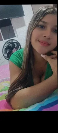 OnlyFans cuenta yarth header 2