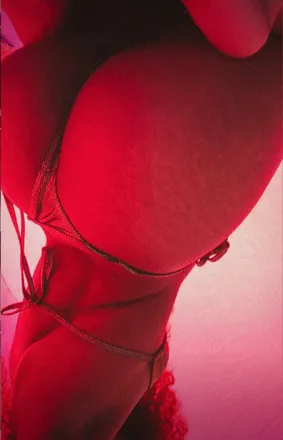 OnlyFans cuenta mareana_uwu header 2