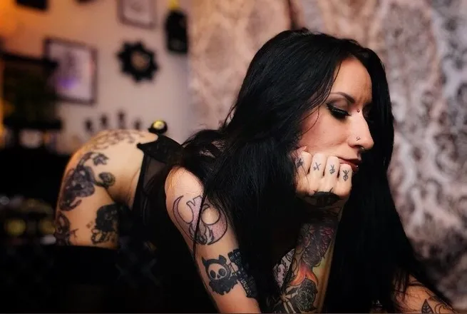 OnlyFans cuenta witchybitch666 header 2