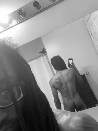 OnlyFans cuenta itllmakeyousmile header 2