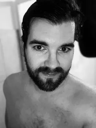 OnlyFans account  vatermitbart avatar 1