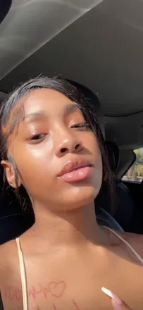 OnlyFans cuenta nylaunique avatar 1