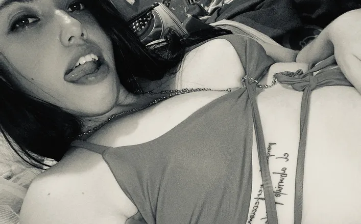 OnlyFans cuenta angie_guerrero22 header 2