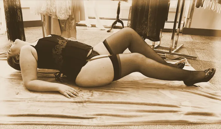 OnlyFans cuenta kitty-kat-kate header 2