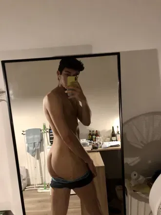 OnlyFans cuenta kinkyalex97 avatar 1