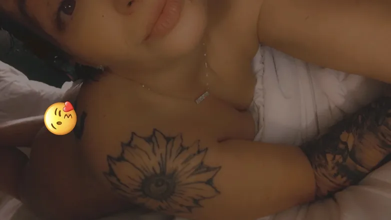 OnlyFans cuenta taylee27 header 2